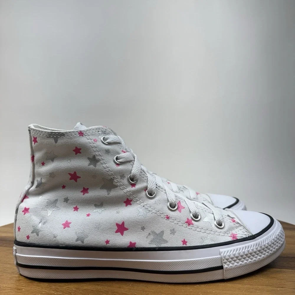 New Big Kids Converse Chuck Taylor All Star Mid White Sneakers Size 5 Y
